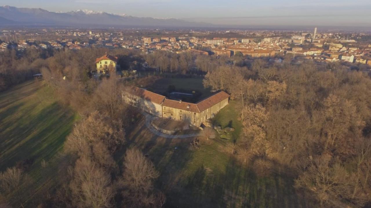 Cascina Bucolica B&B Alpignano Bagian luar foto